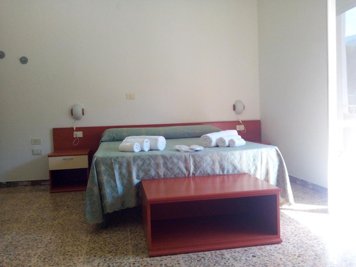 Hotel Calabria Praia a Mare Kültér fotó